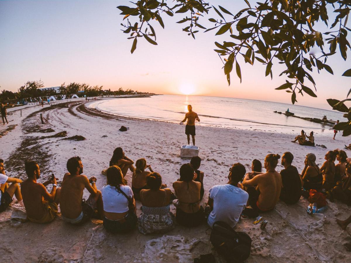 Che Holbox Hostel & Bar Adults Only Экстерьер фото