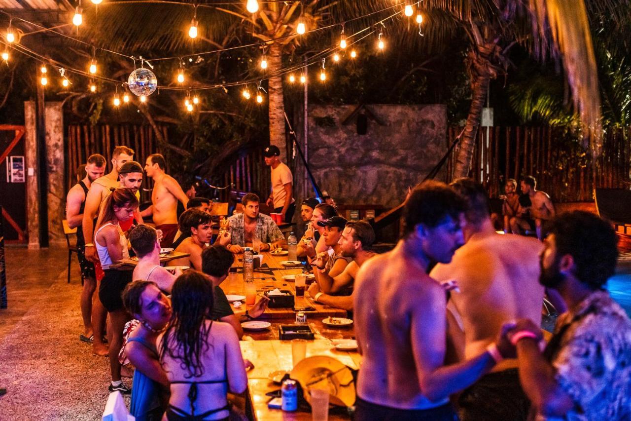 Che Holbox Hostel & Bar Adults Only Экстерьер фото
